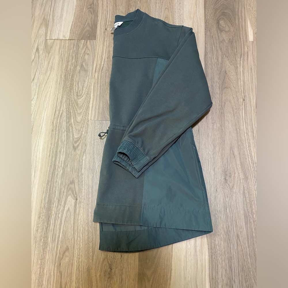 Athleta Triumph Hybrid Sweatshirt Green Sz: M